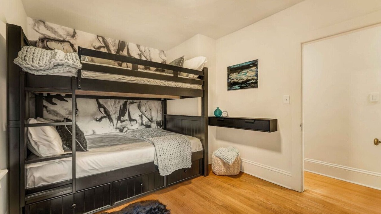 Photo of Bedroom in Stroudsburg