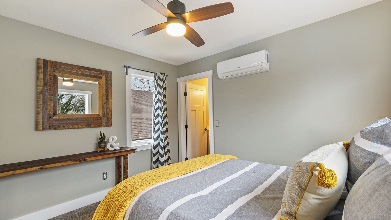 Photo of Bedroom in Sugarcreek