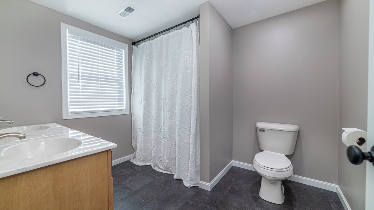 Photo of Bathroom in Ashland