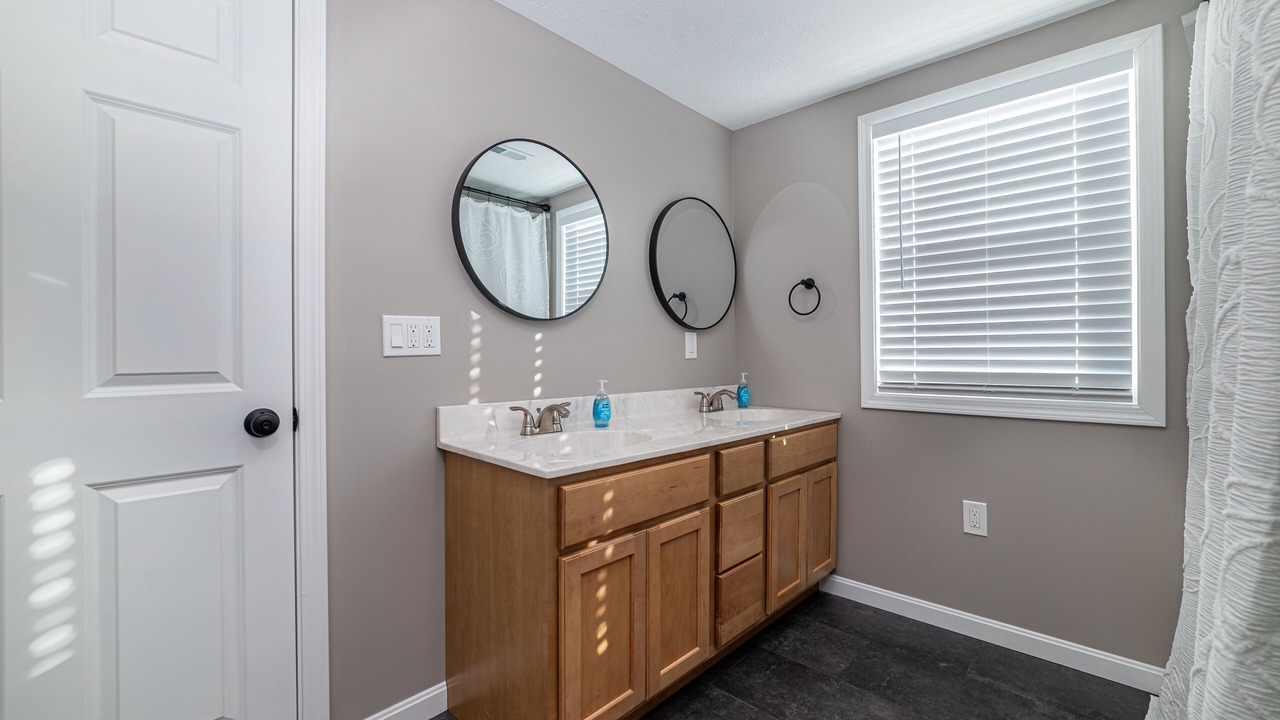 Photo of Bathroom in Ashland