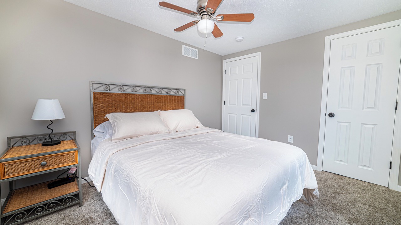 Photo of Bedroom in Ashland
