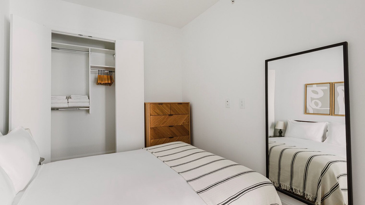 Photo of Bedroom in Harsimus Cove