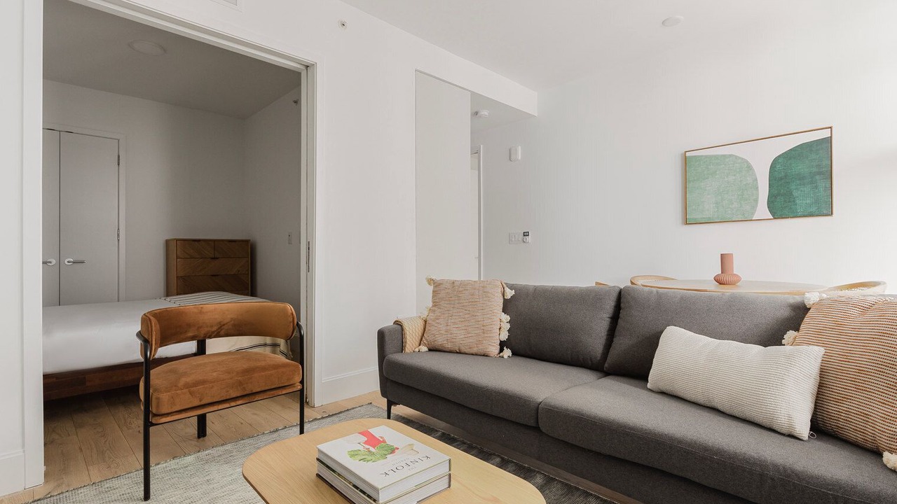 Photo of Livingroom in Harsimus Cove