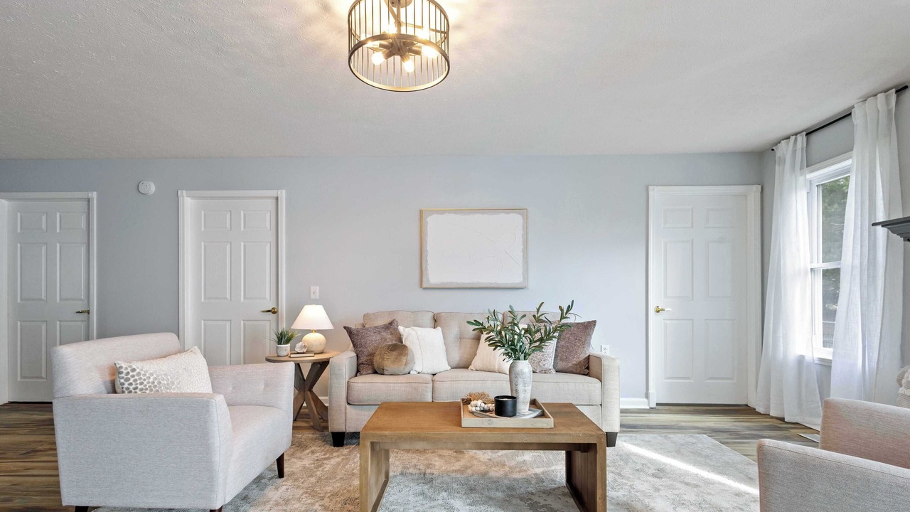 Photo of Livingroom in West Newton