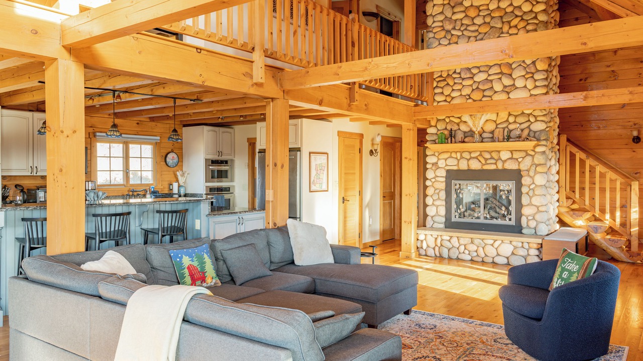 Photo of Livingroom in Chatham