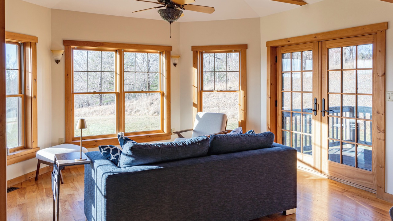 Photo of Livingroom in Chatham