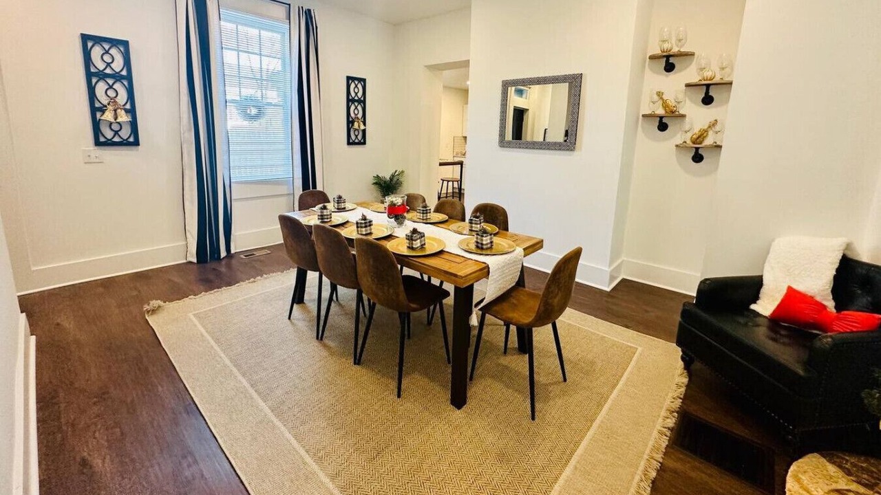 Photo of Livingroom in Hamilton