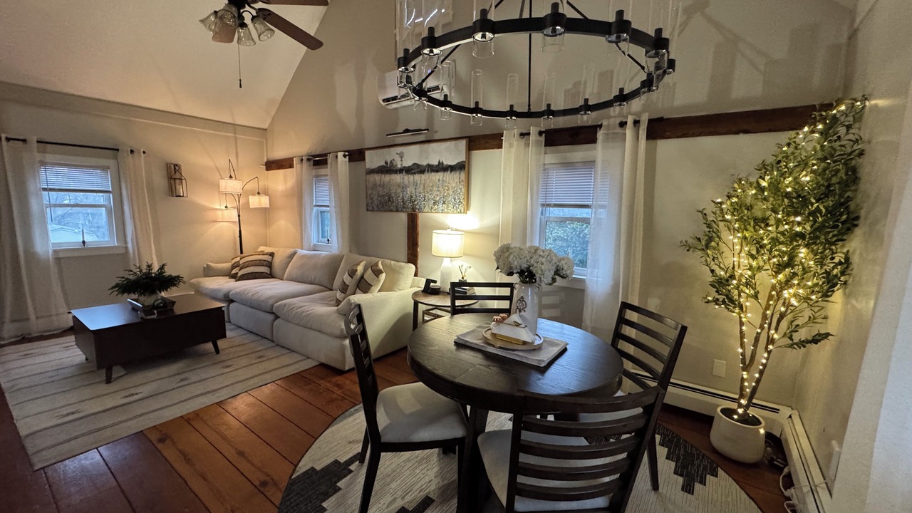 Photo of Livingroom in Woodstown