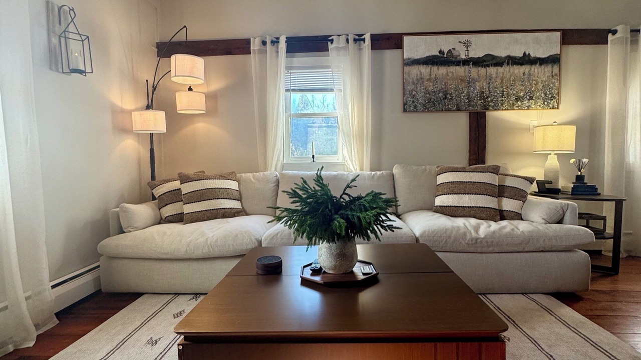 Photo of Livingroom in Woodstown
