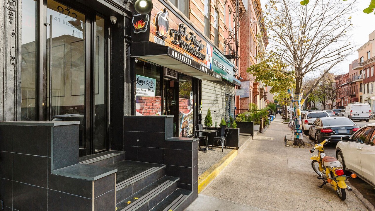 Photo of Outdoor in Greenpoint