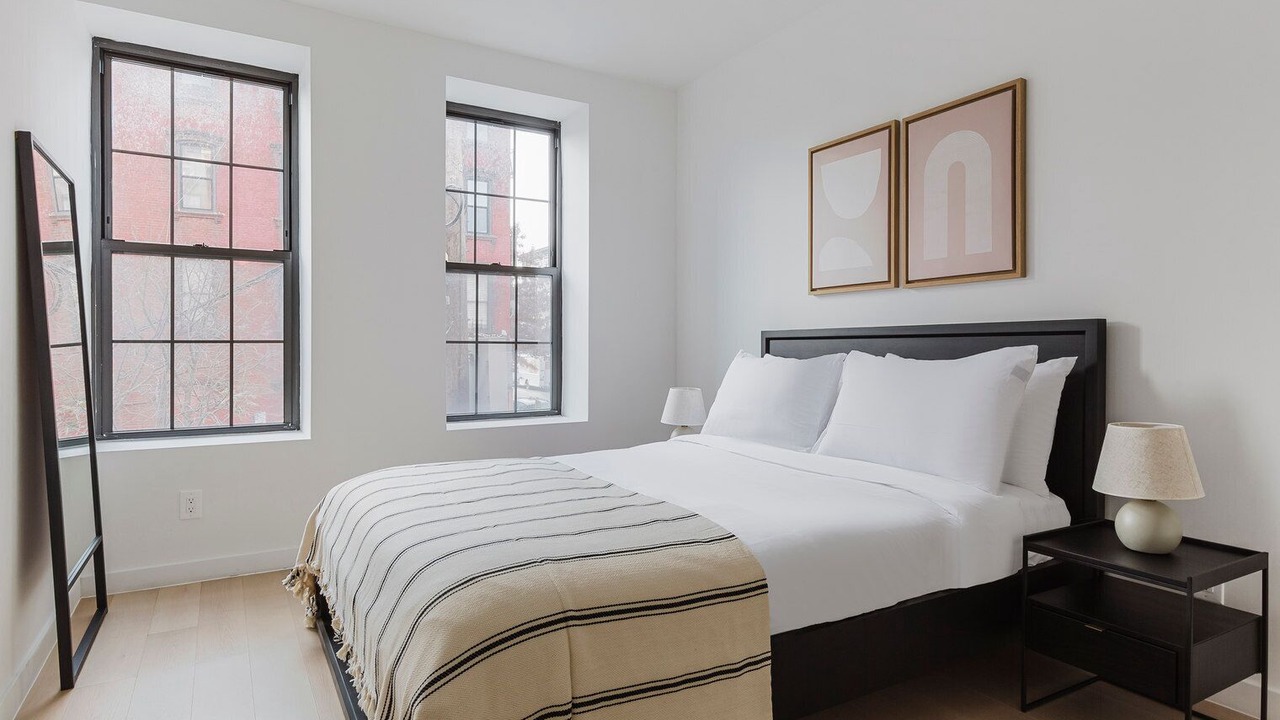 Photo of Bedroom in Greenpoint
