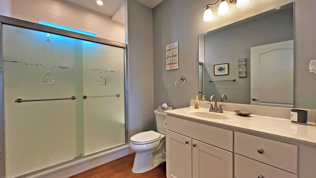 Photo of Bathroom in Cape May Court House