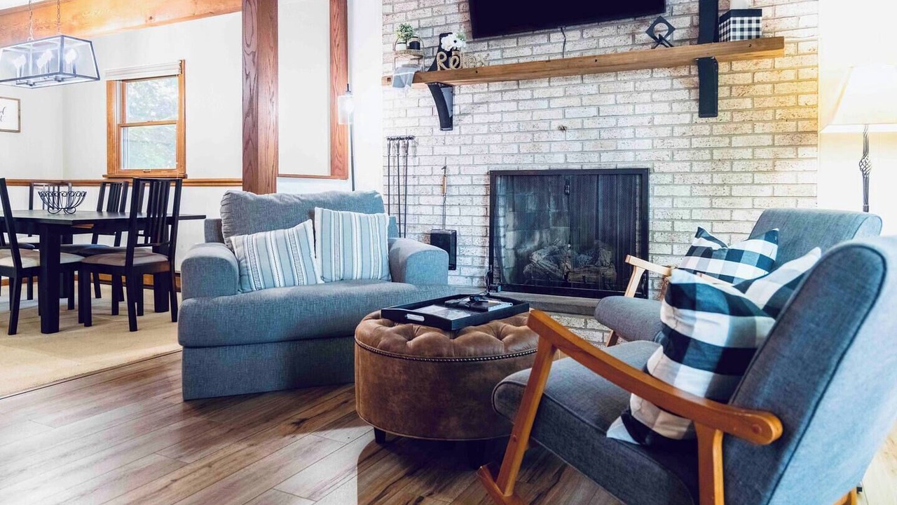 Photo of Livingroom in Boswell