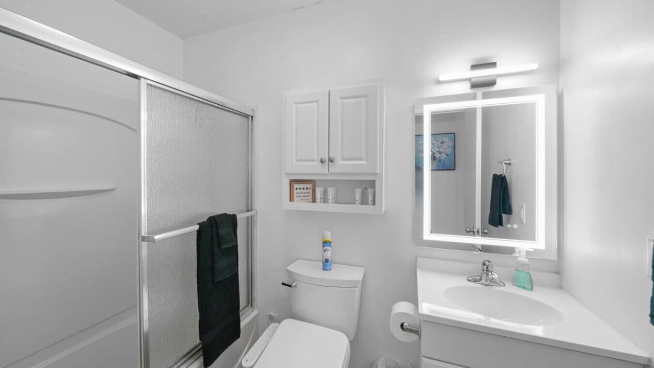 Photo of Bathroom in Streetsboro