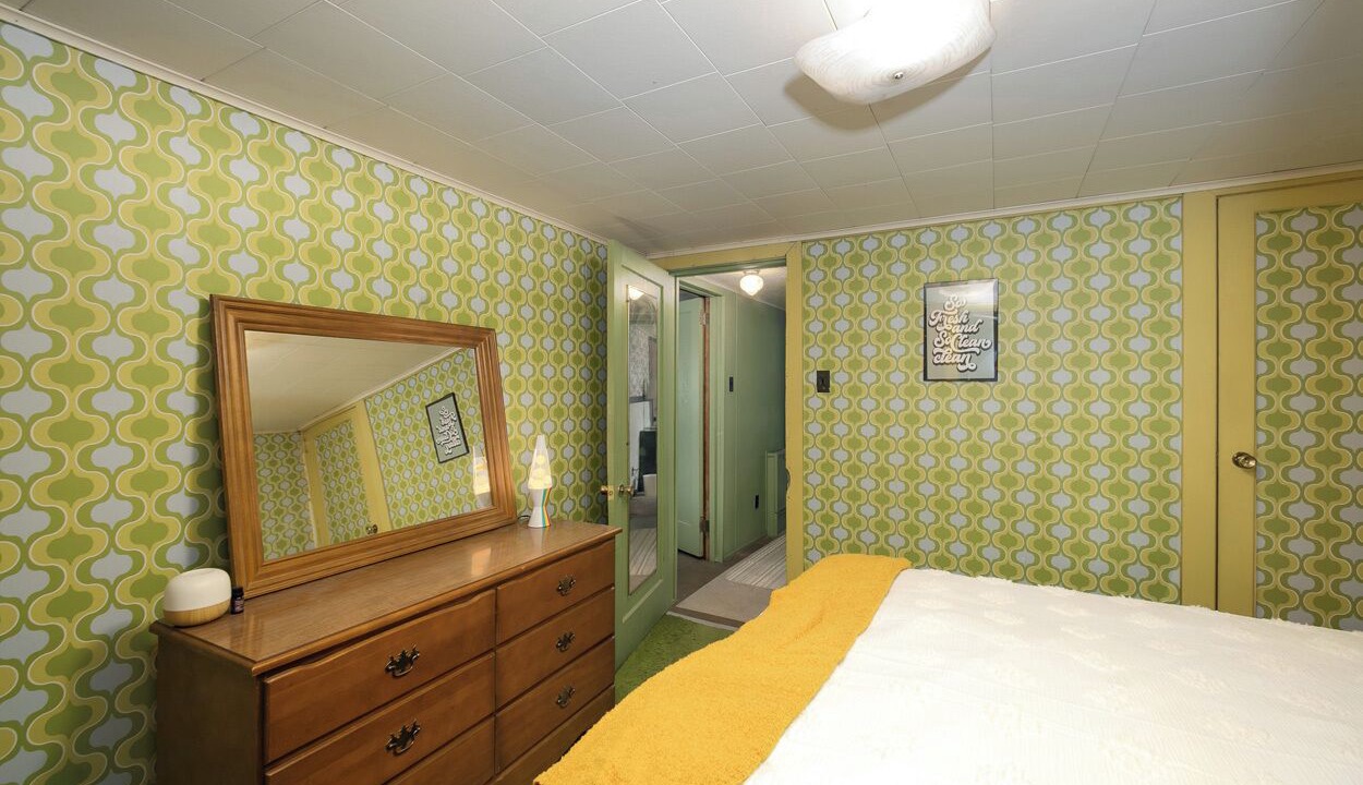 Photo of Bedroom in Perryopolis