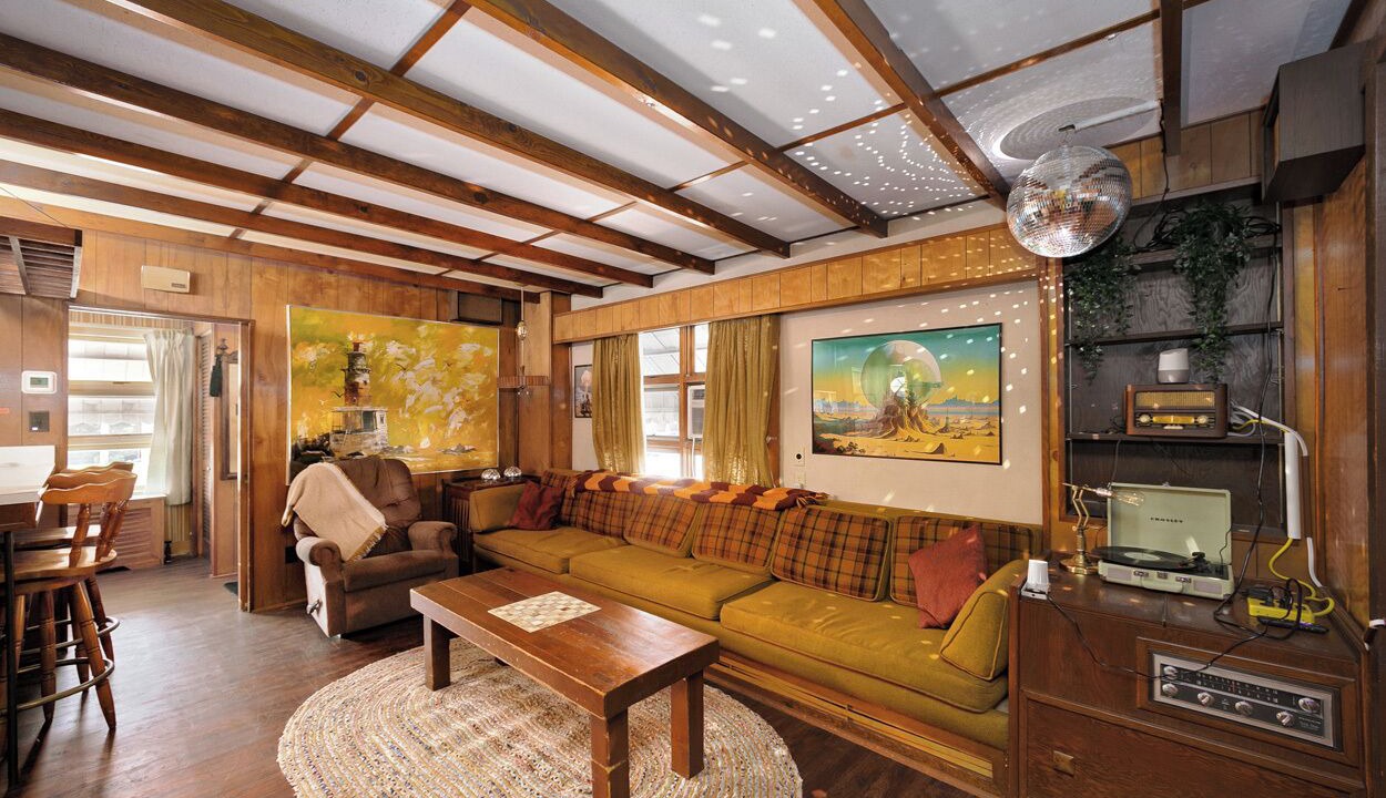 Photo of Livingroom in Perryopolis