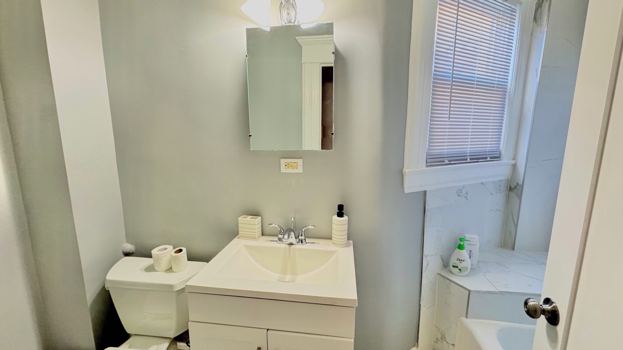 Photo of Bathroom in Weehawken