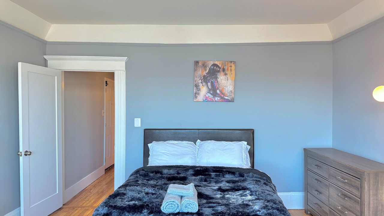 Photo of Bedroom in Weehawken
