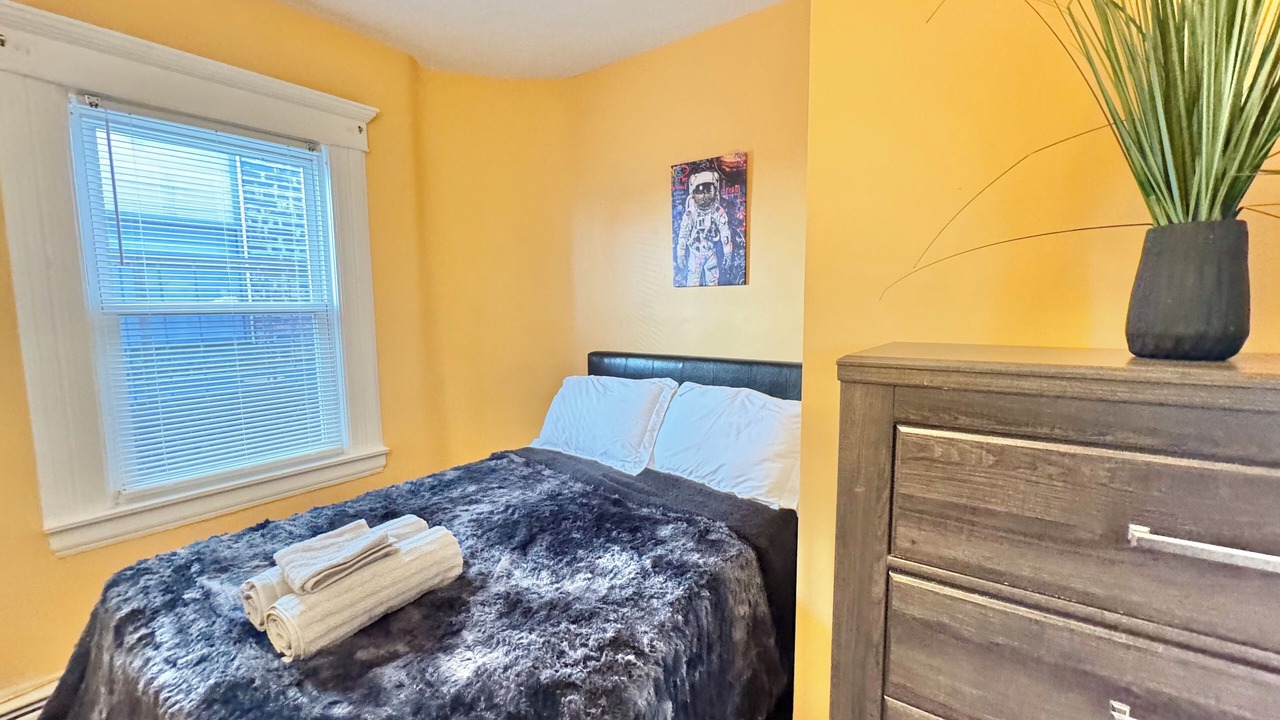 Photo of Bedroom in Weehawken