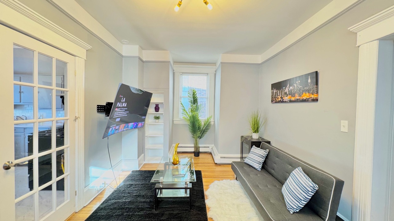 Photo of Livingroom in Weehawken
