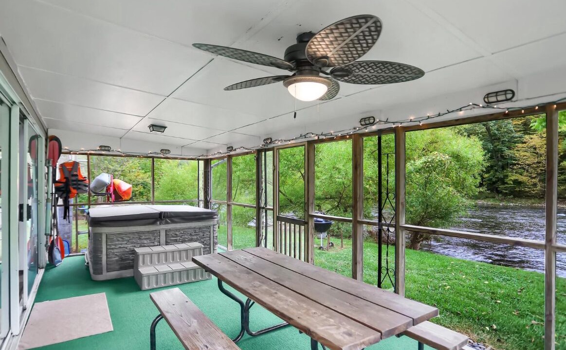 Photo of Outdoor in Swengel