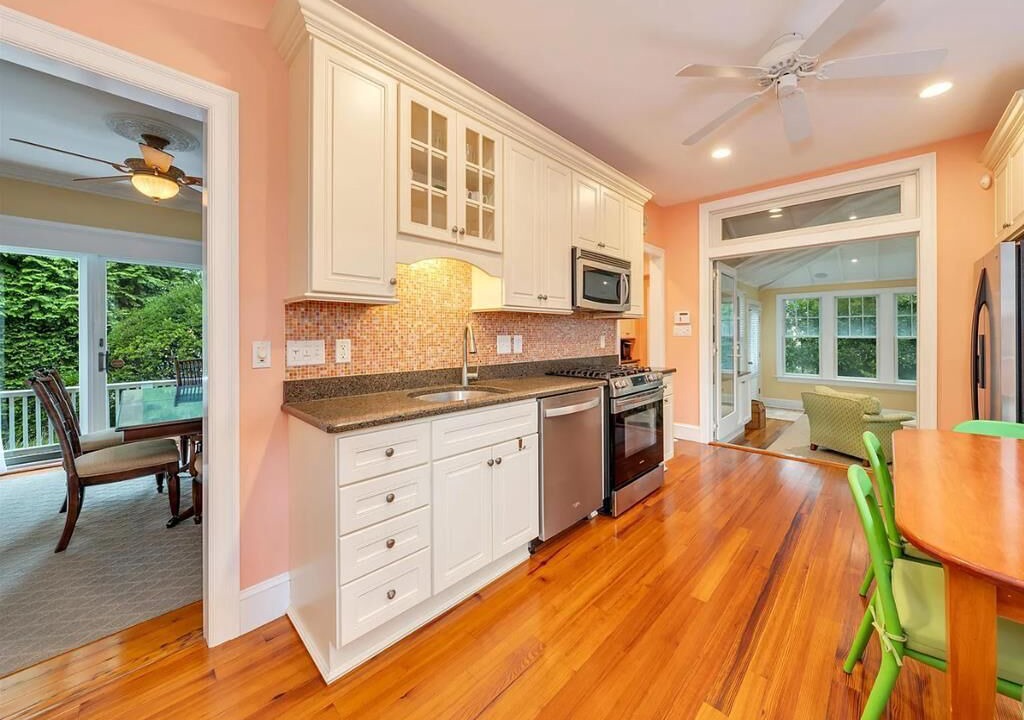 Photo of Kitchen in Admiral Estates