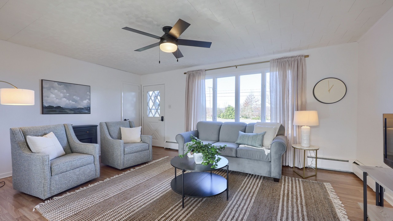 Photo of Livingroom in Spring Glen