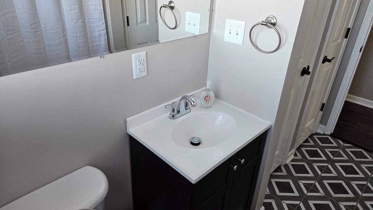 Photo of Bathroom in Blytheville