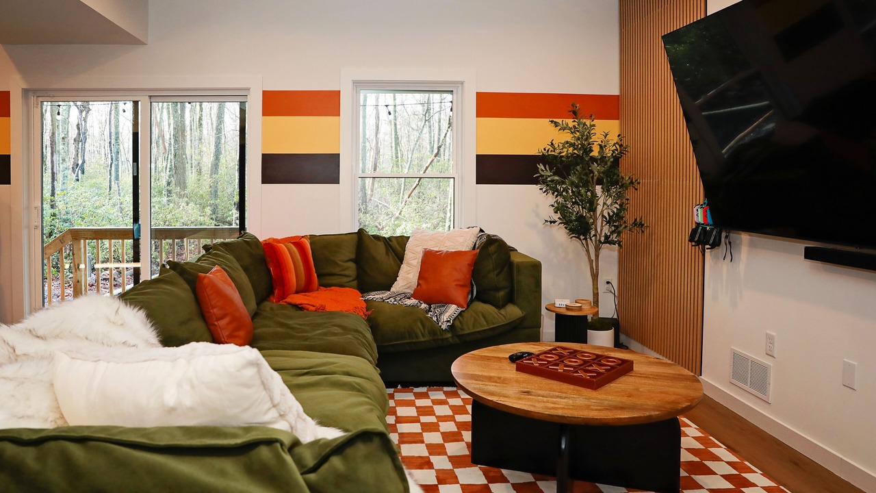 Photo of Livingroom in Jim Thorpe