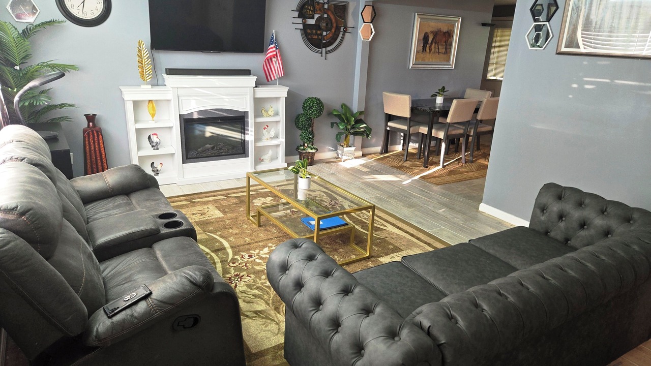 Photo of Livingroom in Reynoldsburg