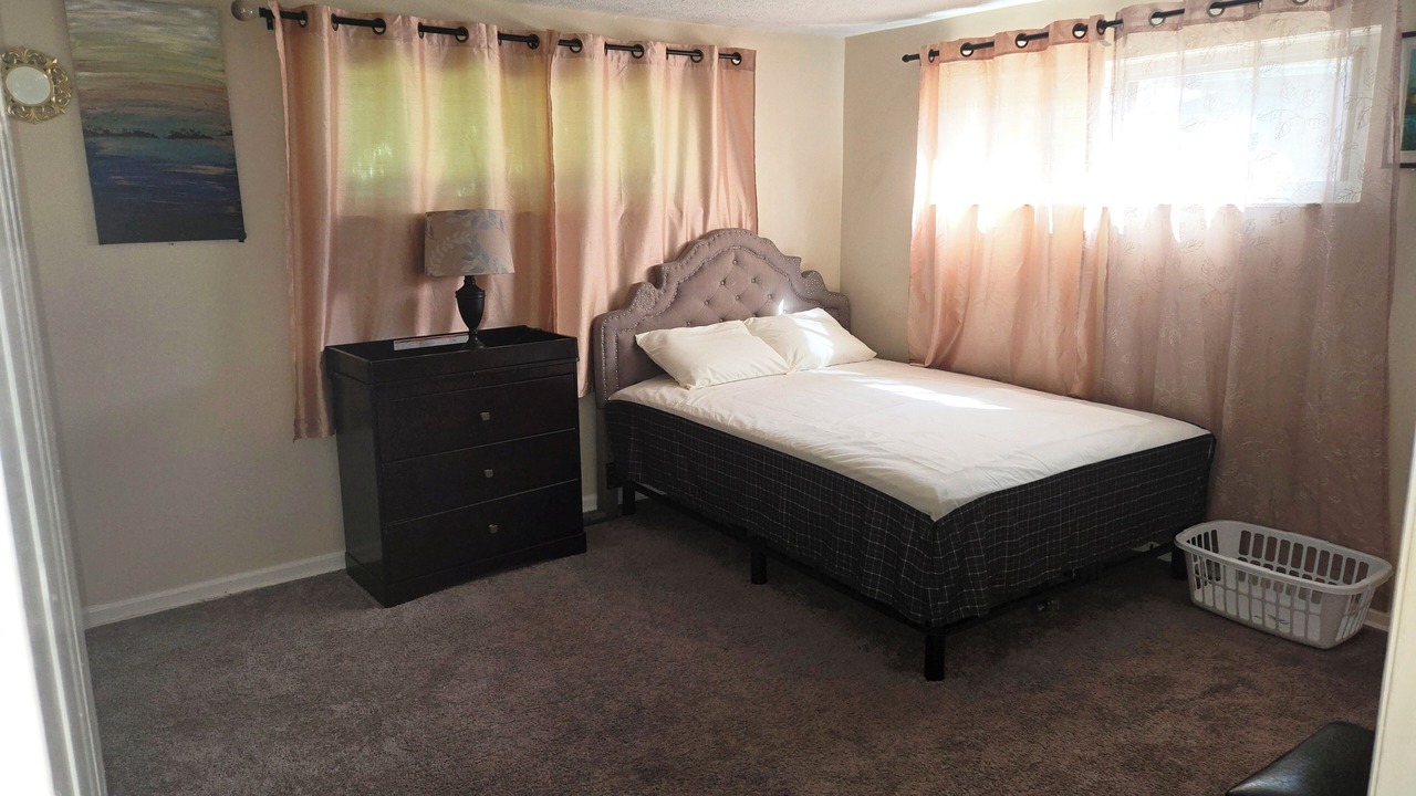Photo of Bedroom in Reynoldsburg