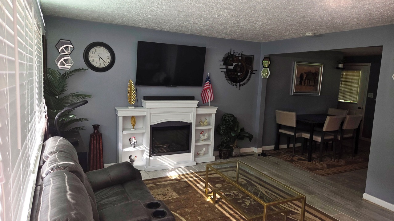 Photo of Livingroom in Reynoldsburg