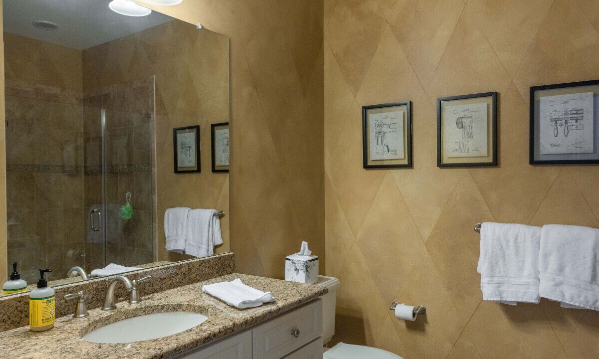 Photo of Bathroom in Long Branch
