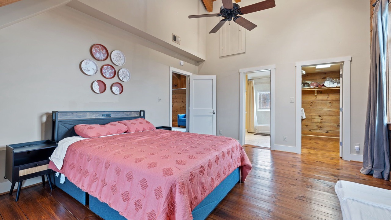 Photo of Bedroom in Tuscarora