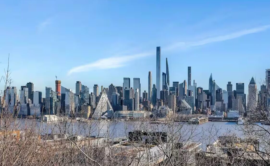 Photo of Others in Weehawken