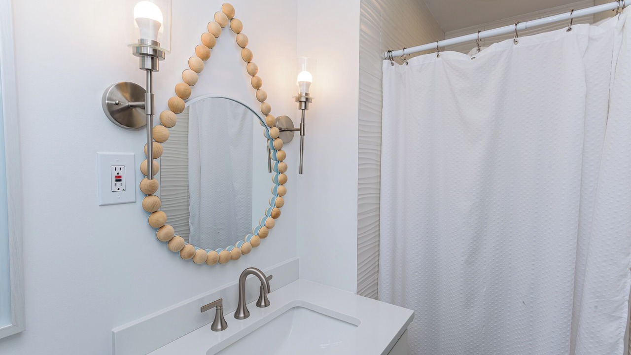 Photo of Bathroom in Fenwick Island