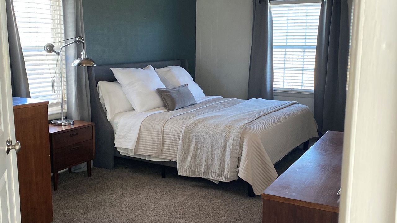 Photo of Bedroom in Silver Lake
