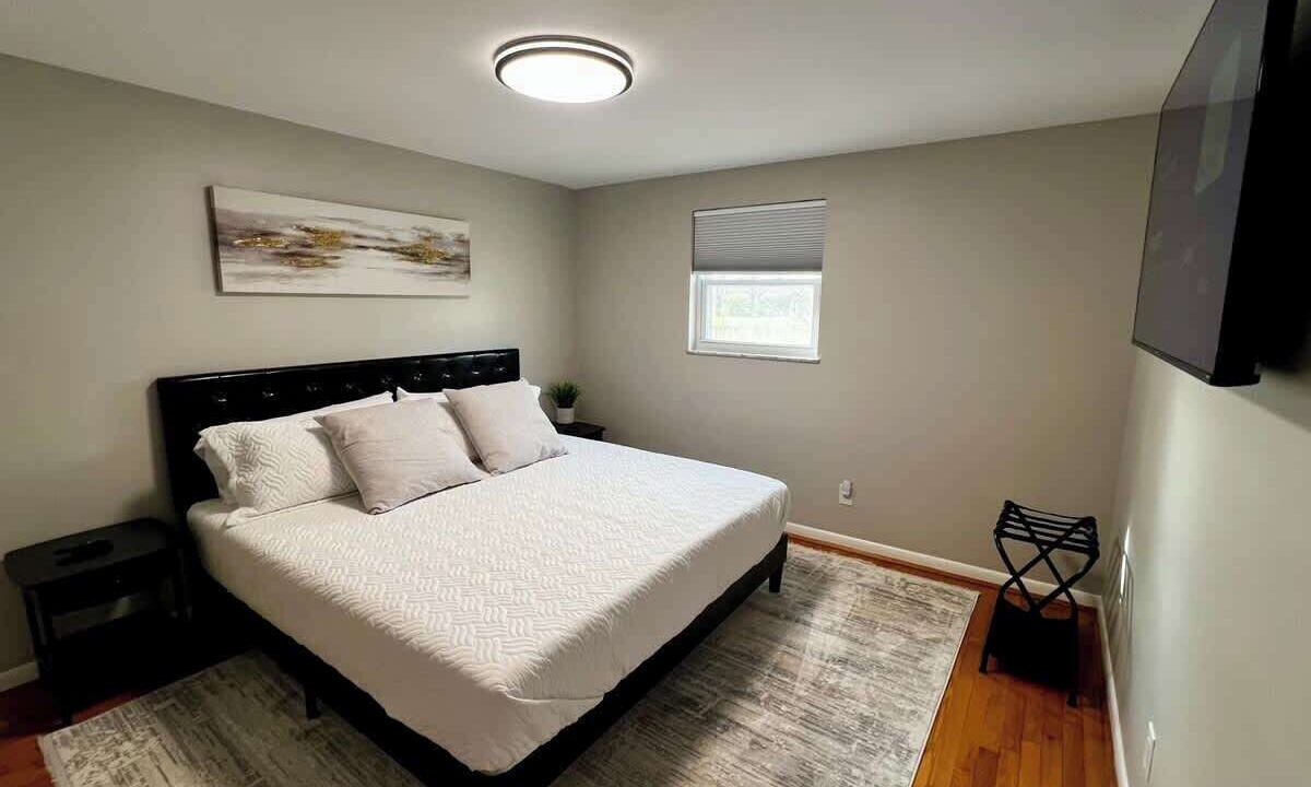 Photo of Bedroom in Day Heights