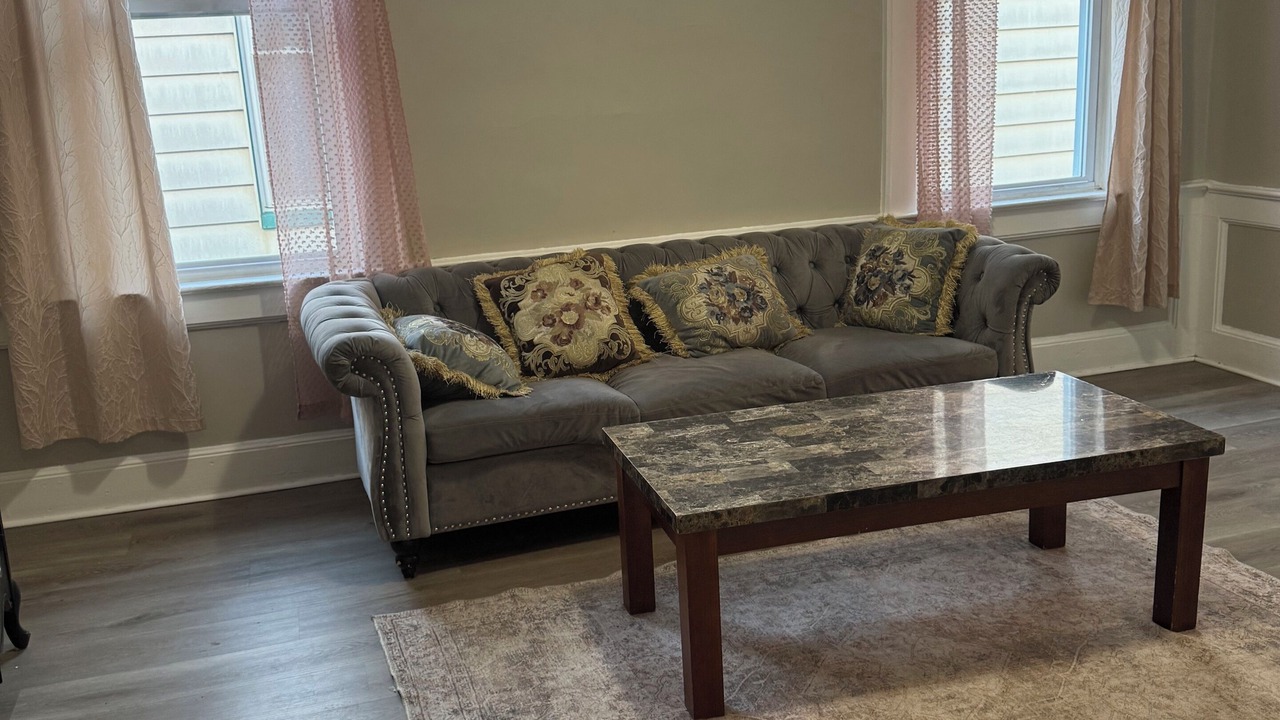 Photo of Livingroom in East Orange