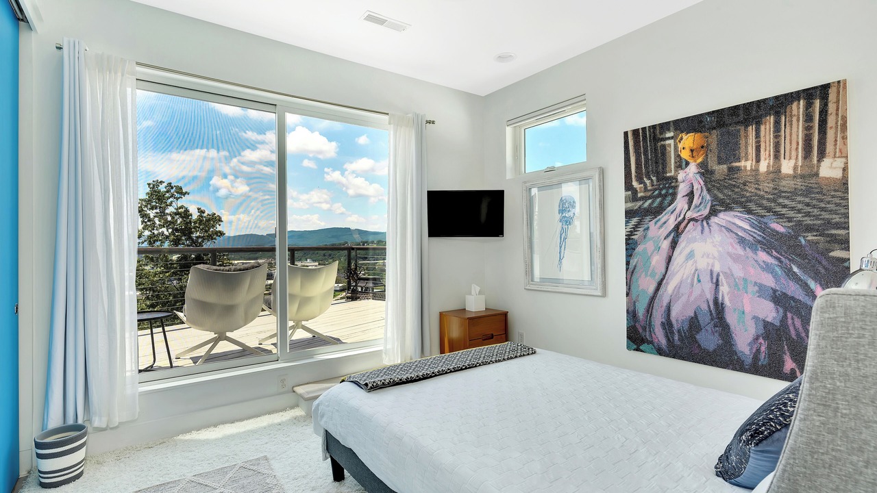 Photo of Bedroom in Northside