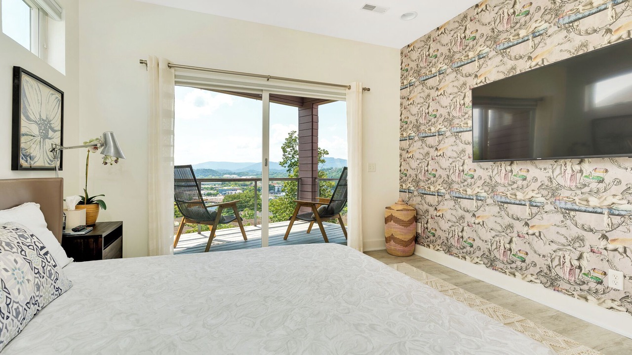Photo of Bedroom in Northside
