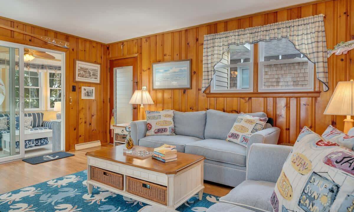 Photo of Livingroom in Avalon