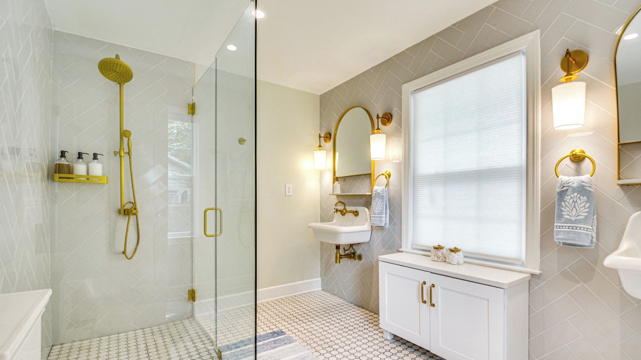 Photo of Bathroom in Cary