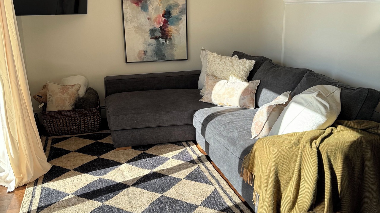 Photo of Livingroom in Lambertville