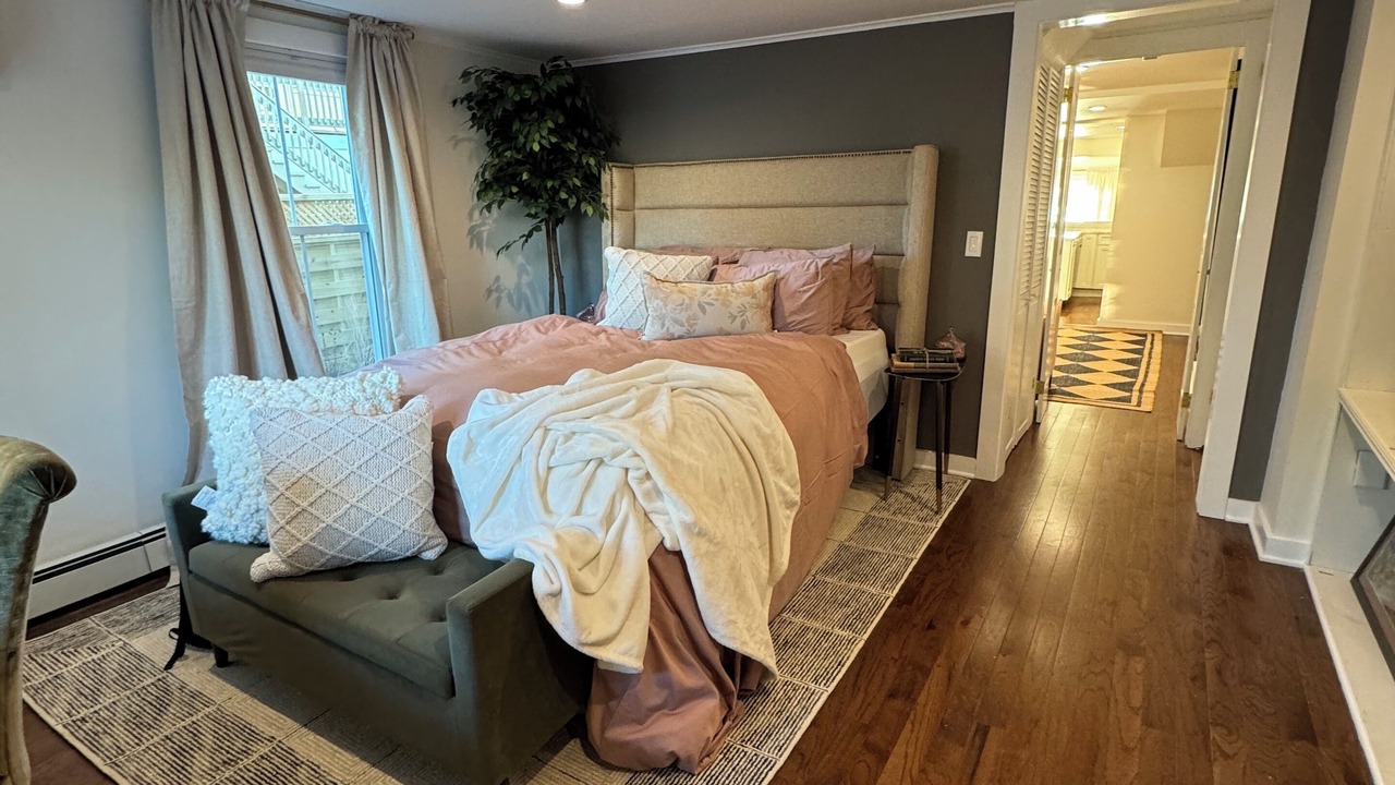 Photo of Bedroom in Lambertville
