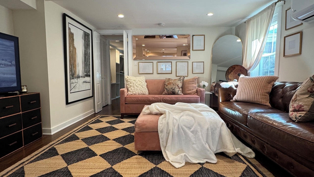 Photo of Livingroom in Lambertville