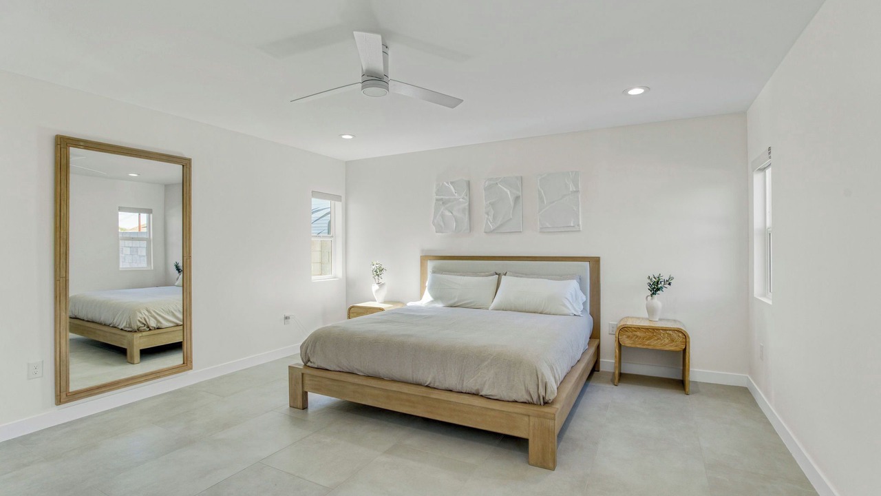 Photo of Bedroom in Garfield