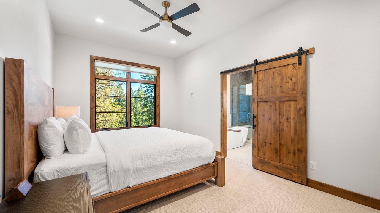Photo of Bedroom in Tamarack Resort