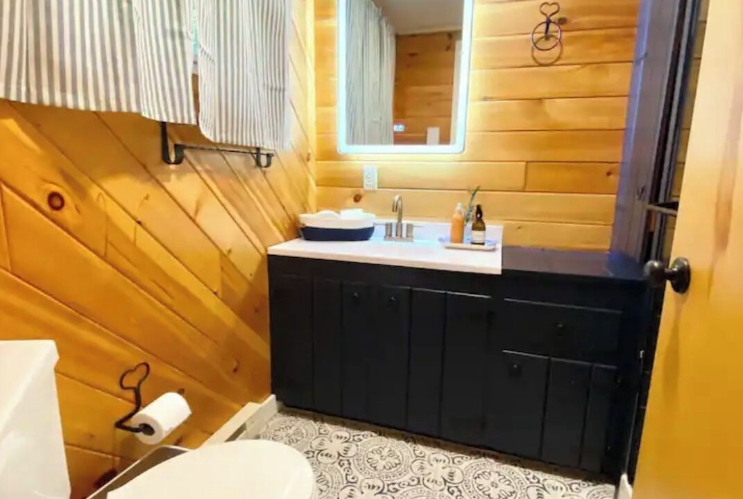 Photo of Bathroom in Tafton