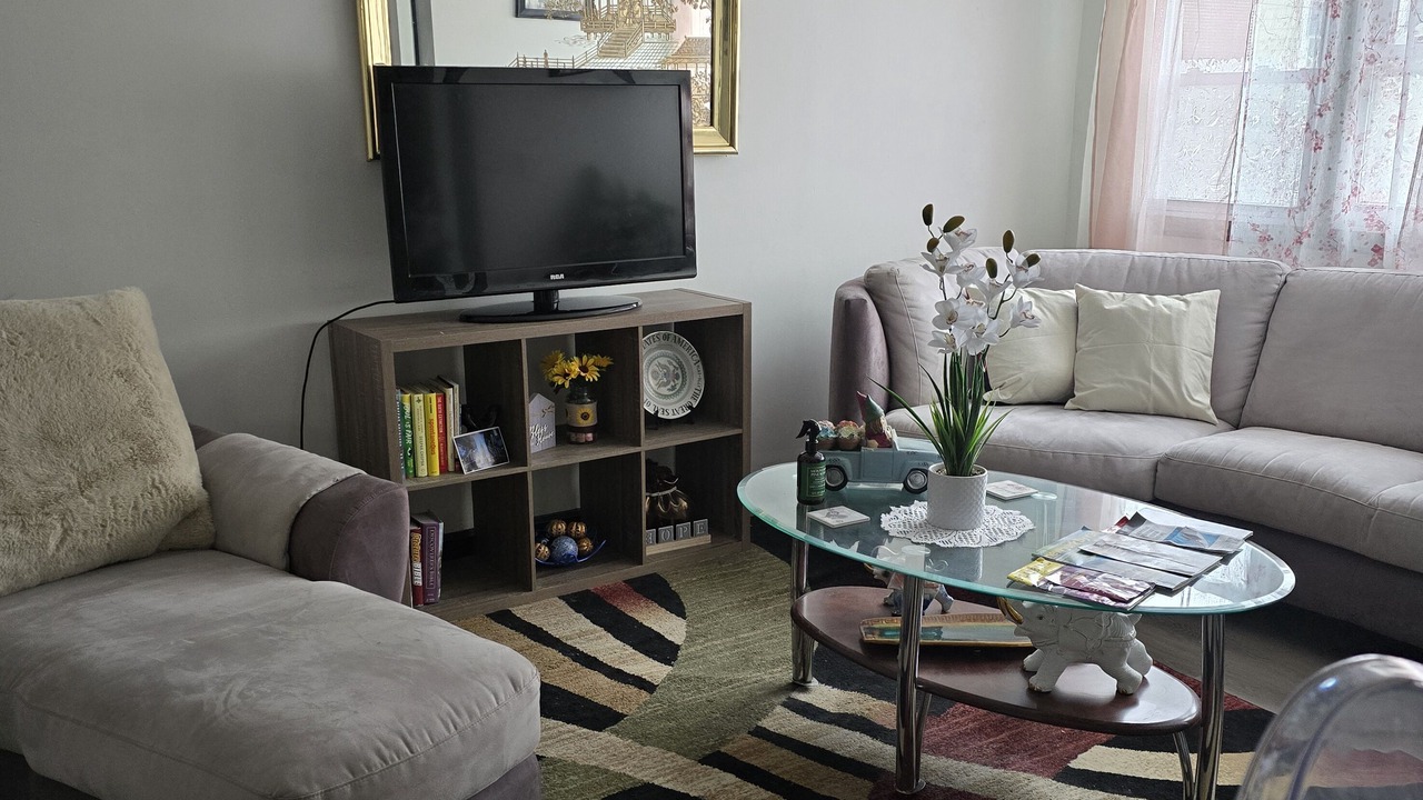 Photo of Livingroom in North Bergen